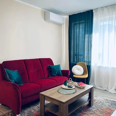 Strаwberry With Parking Place Apartament *
