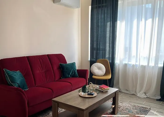 Strаwberry * София